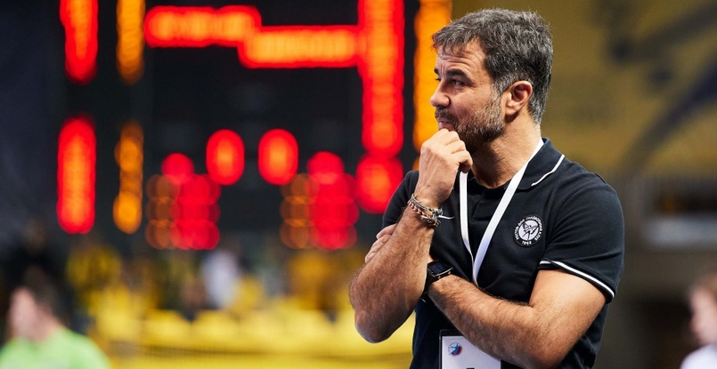 Главный тренер "Ростов-Дона" Амброс Мартин: "Сейчас мы ничего не можем сделать — остается только ждать. Главное — это здоровье людей"