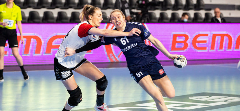 Правая полусредняя сборной России Валерия Маслова перешла из "Будучности" в ЦСКА, к которому присоединится в ближайшее время