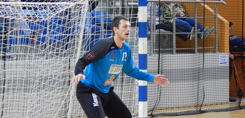 Вратарь минского СКА и сборной Беларуси Иван Мороз продолжит карьеру в украинском "Моторе". Это замена Виктору Кирееву