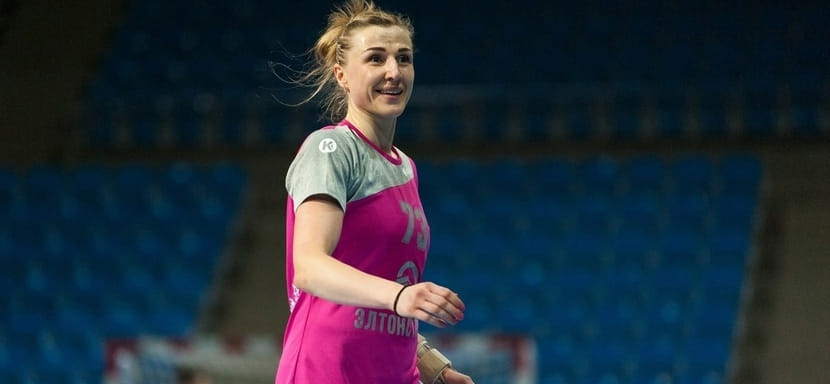 Карина Перегуд (Ёжикова): "В 19 лет вердикт от докторов был шокирующим — на гандболе я должна была поставить крест"