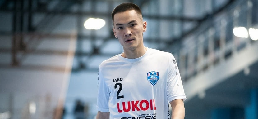 Olimpbet Суперлига. Альберт Гумаров: "Думаю, что игра с "Виктором" будет интенсивная. Нам нужно показать дисциплинированный гандбол"