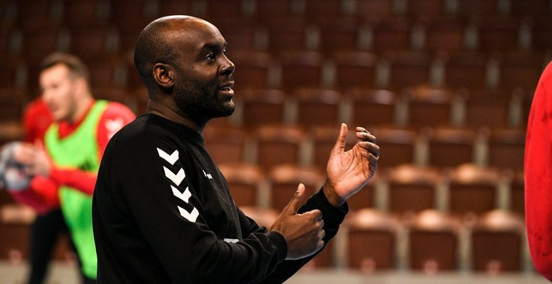 Давид Давис: "В "Вардаре" работал весь день и, честно говоря, к вечеру не знал, где моя голова"