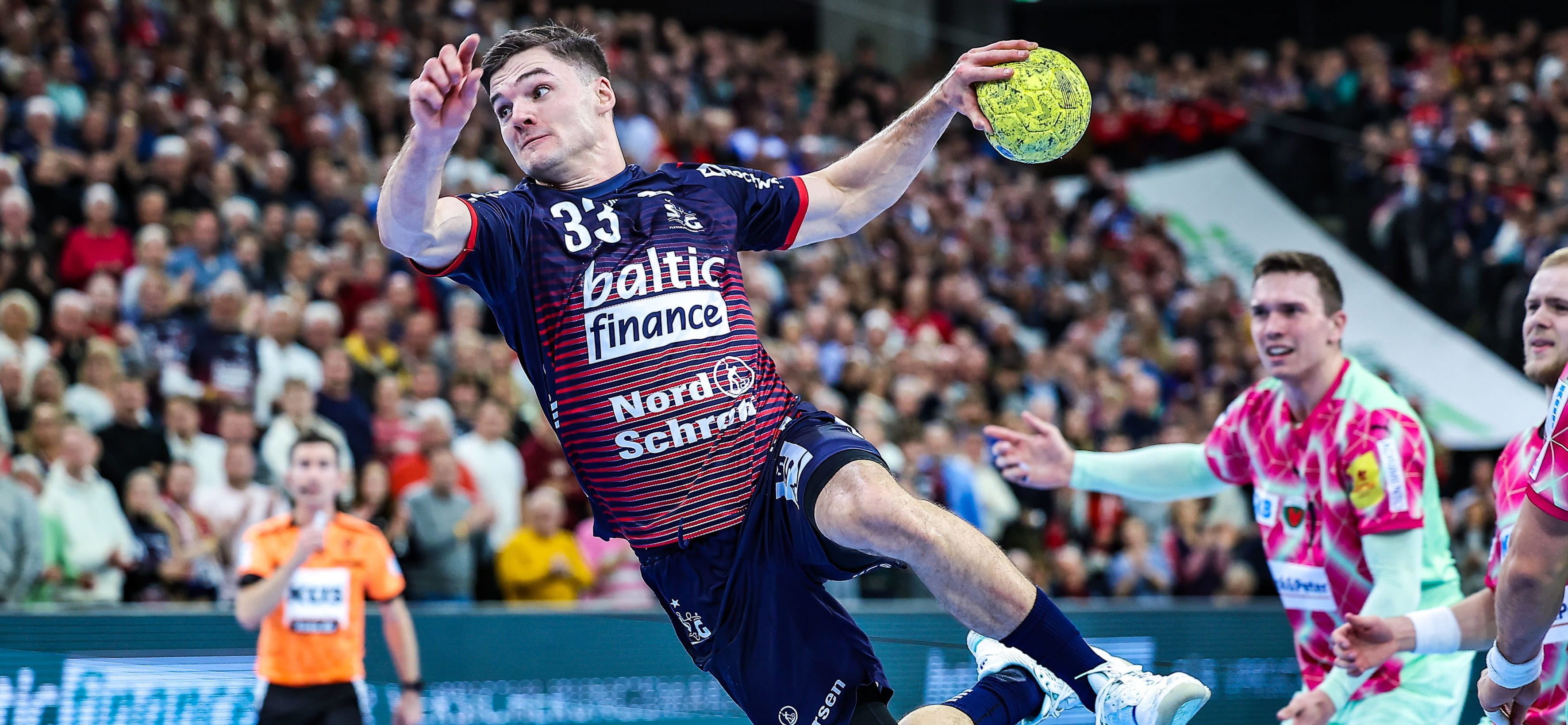 "Ганновер" Кулеша прервал беспроигрышную серию в бундеслиге и отстал от "Мельзунгена"