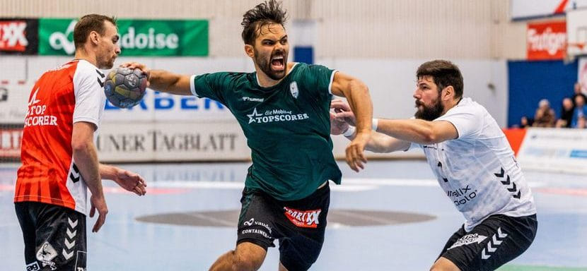 Швейцария. 34-летний полусредний Лукас фон Дешванден возобновляет карьеру. Он примет участие в декабрьских матчах "Ваккера"