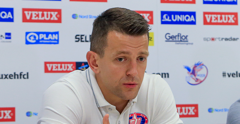 Патрык Ромбел после домашнего поражения "Мотора": "ПСЖ" — фаворит не только нашей группы, но и всей Лиги чемпионов"