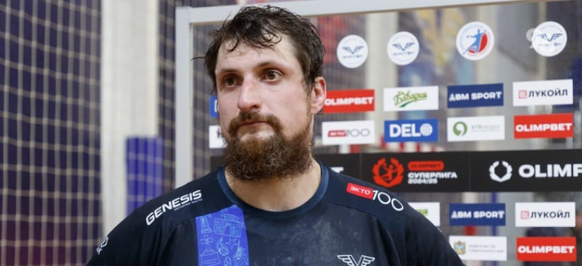 Левый полусредний "Виктора" Иван Некрасов перед ответным матчем 1/2 финала Суперлиги: "Мы показали, что можем играть на равных с "Зенитом"