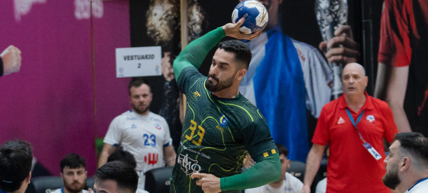 Чемпионат Южной и Центральной Америки. В решающем матче сборная Бразилии обыграла Аргентину и во второй раз подряд взяла золотые медали