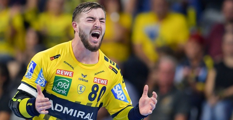 Бундеслига. "Райн Левен" продлил контракт с линейным Янником Кольбахером еще на два года