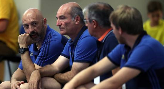 Главный тренер женской молодежной сборной Франции Эрик Барада: "У команды есть прогресс, но мы еще далеки от цели"