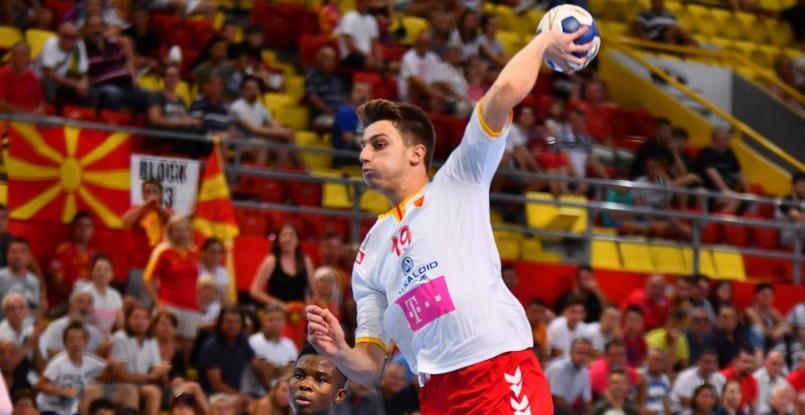 Балканы. "Вардар" арендует у "Загреба" правого крайнего Ненада Костеского