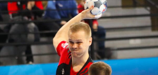 Балканы. Сташ Скубе заработал титул "Король гриля" в Словении