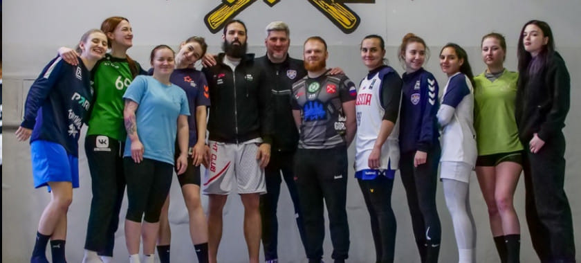 Olimpbet Суперлига. На тренировке "Балтийской зари" были замечены Юлия Таран и экс-гандболистка "Кубани" и "Динамо" Виктория Долина (ФОТО)