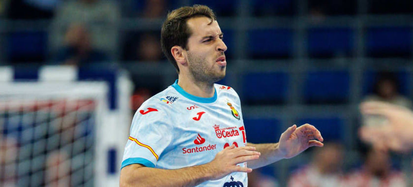 ЧЕ-2024. Правый крайний сборной Испании Каульди Одриосола сломал плюсневую кость и больше не сыграет на турнире. В команду вызван Ферран Соле