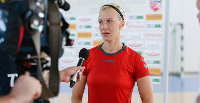 Кристина Трищук: "Вот как Евгения Васильевича переводить на венгерский?"