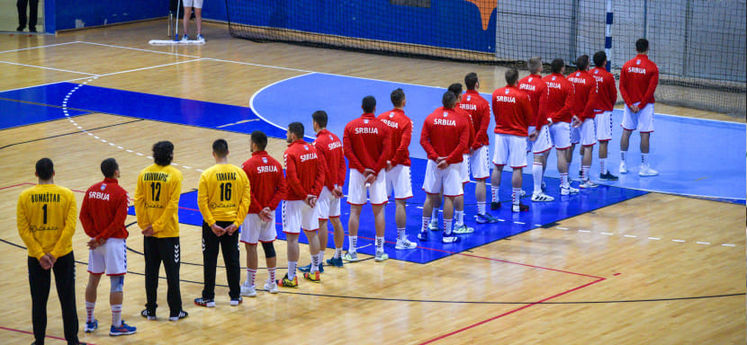 ЧЕ-2022. В сборной Сербии уже десять положительных тестов на коронавирус. Балканская команда приостановила тренировки