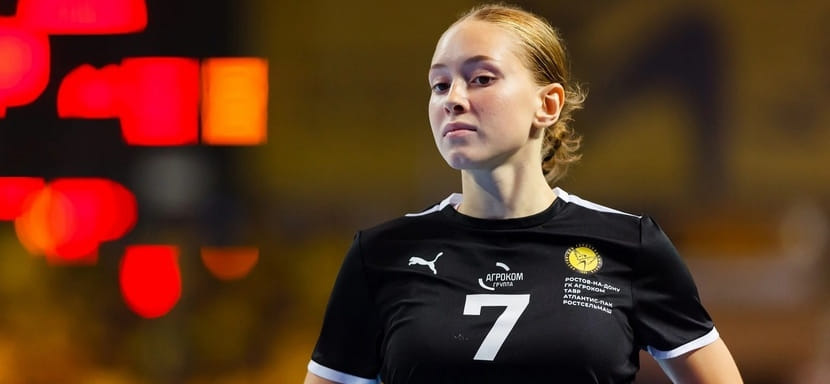 Olimpbet Суперлига. Ева Сбытова: "Выступать в главной команде — это мечта детства! Не передать словами, какие эмоции я испытываю!"