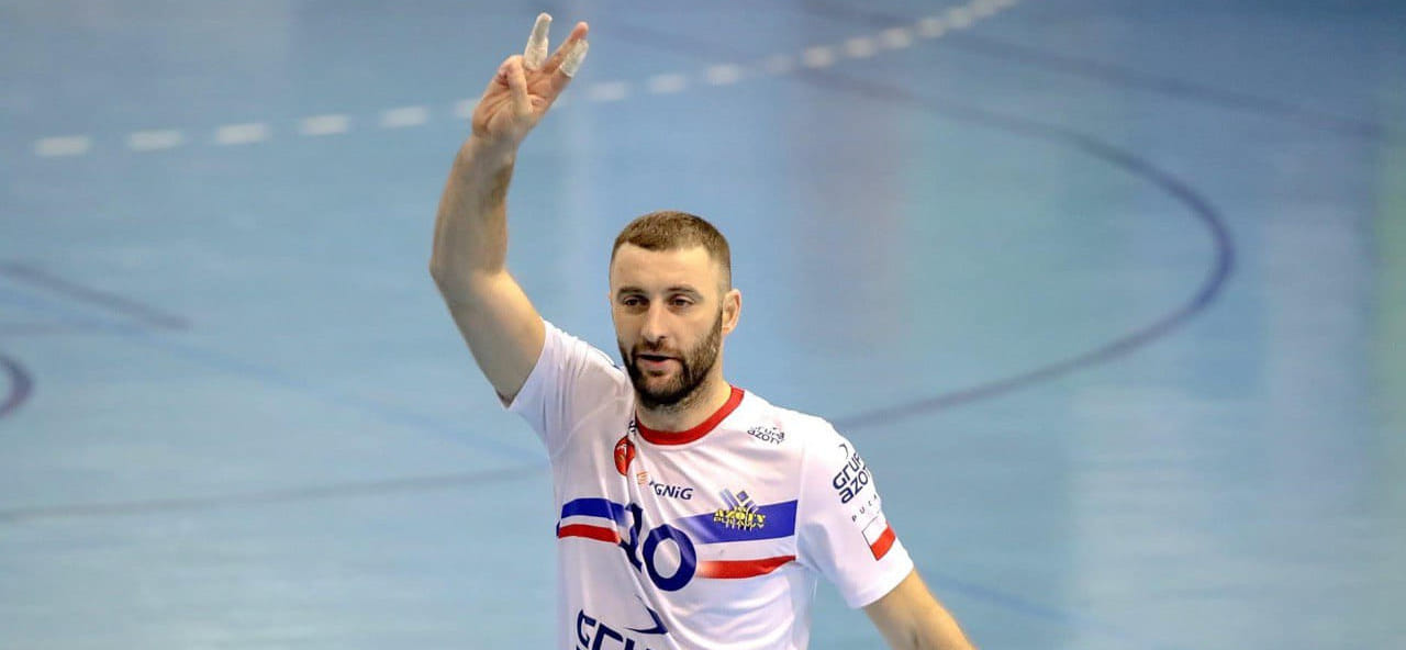 Ещё один белорусский гандболист в составе ЦСКА! В московский клуб из МОГКа перешёл 35-летний разыгрывающий Александр Бочко