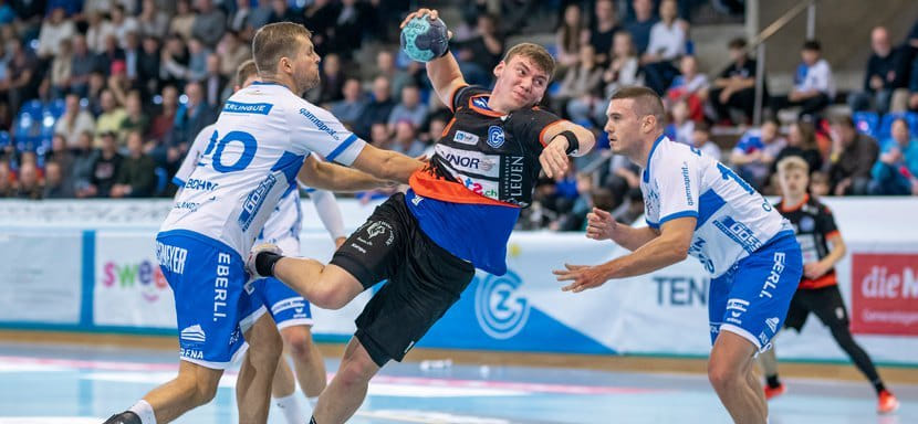 Бундеслига. "Штутгарт" пополнился литовским полусредним Йонасом Трухановичюсом и линейным из Швейцарии Лукасом Лаубе