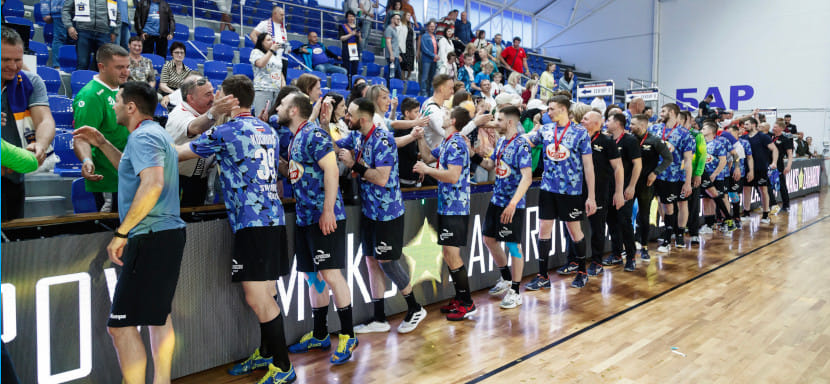 Кубок Лаврова. Ставропольский "Виктор" обыграл волгоградский "Каустик" на старте домашнего предсезонного турнира