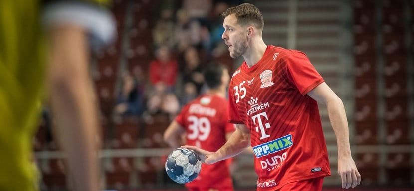 Венгрия. Олимпийский чемпион в составе сборной Франции, разыгрывающий Кантен Маэ продлил контракт с "Веспремом"