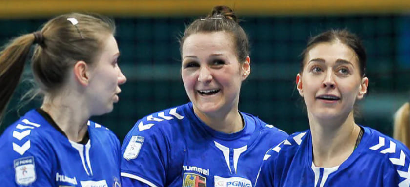 Польский "Рух" из Хожува примет участие в следующем сезоне чешско-словацкой MOL-liga. Впервые с 2002 года в турнире сыграет команда из третьей страны