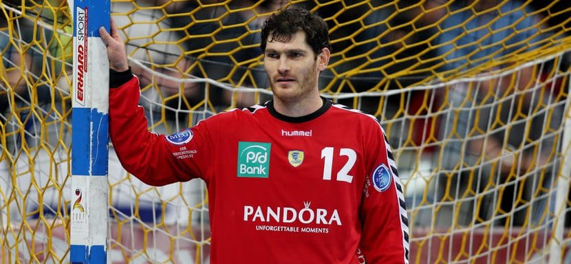 Бундеслига. 46-летний голкипер Хеннинг Фритц возобновил карьеру и поможет "Фленсбургу" в концовке сезона после травмы Беньямина Бурича