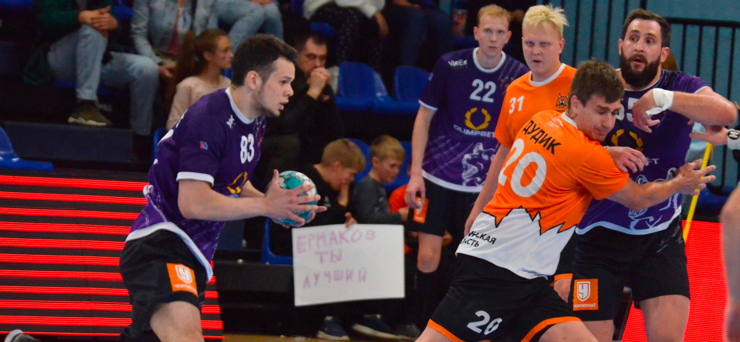 Olimpbet Cуперлига. Кирилл Акрамов: "В своё время решил завершить карьеру. Молодой был и глупый…"