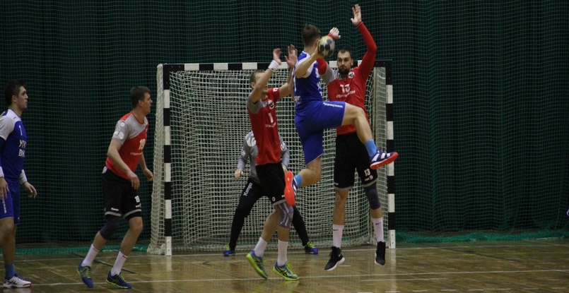 Суперлига. Главные тренеры о матче УГНТУ-ВНЗМ — "Пермские Медведи"