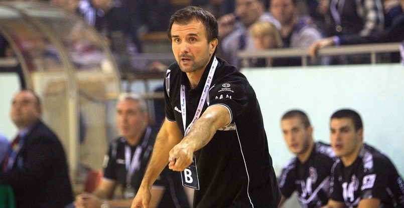 Сербский специалист Ненад Максич остается у руля "Аль-Садда"