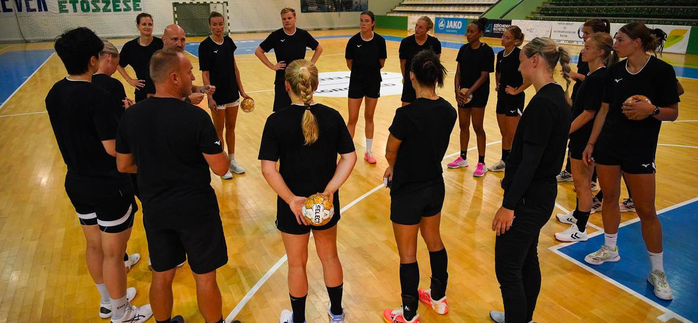 Венгрия. Главный тренер "Дьёра" Ульрик Киркелю не смог сделать выбор в пользу одного капитана команды. В следующем сезоне функции будут сразу у 4 игроков