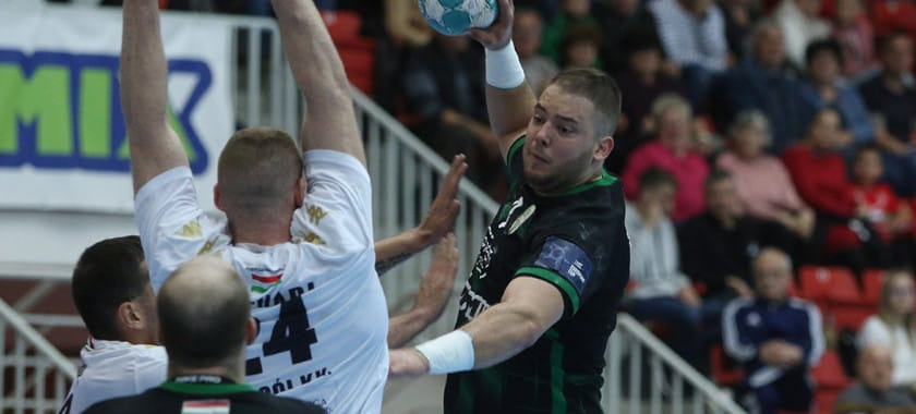 Венгрия. В единственном матче игрового дня чемпионата страны "Ференцварош" одержал волевую победу над "Чурго" в гостях