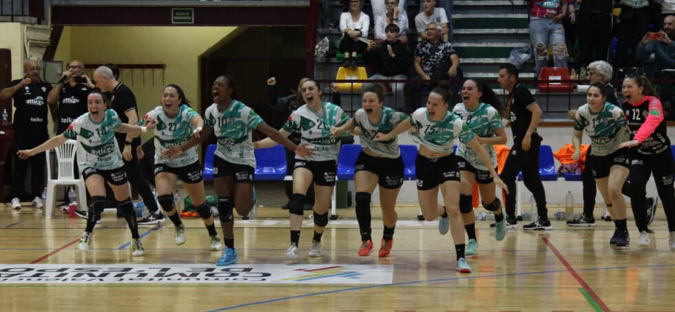 Испания. "Эльче" Жуковой финишировала первой в "регулярке" национального чемпионата и завоевала путёвку в Европейскую лигу