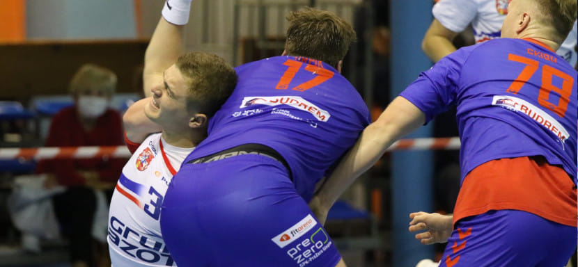 Польша. "Кельце", "Азоты", "Погонь" и "Гвардия" добились побед в субботу. Артем Королек и Андрей Акименко в числе лучших снайперов дня