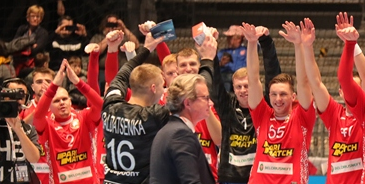 ЧЕ-2020. Сэйв белорусского голкипера Вячеслава Солдатенко — в пятерке лучших по итогам первого игрового дня (ВИДЕО)