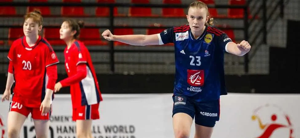 На товарищеские матчи в Румынии в сборную Франции вызваны 20-летние чемпионки мира U-20 Лилу Пинта и Фату Карамоко