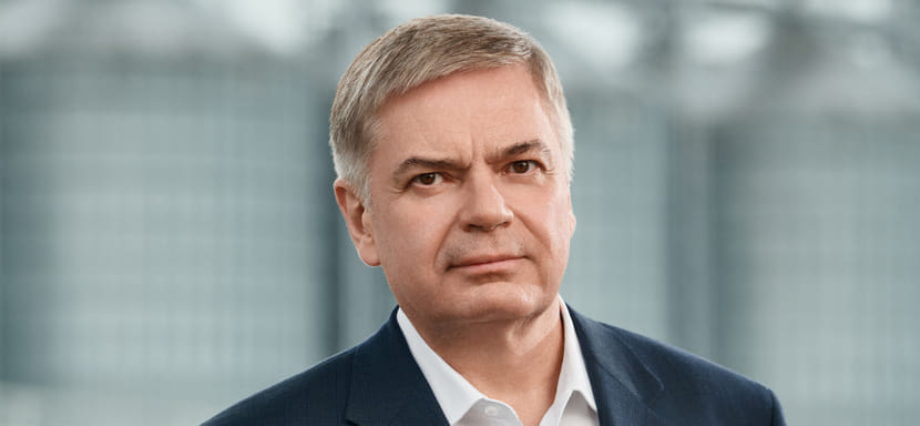 Сергей Шишкарёв: "27 февраля будет обсуждаться возможность участия наших юниорских сборных в ближайших чемпионатах мира и Европы"