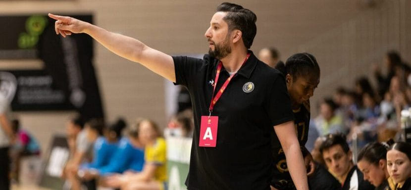 Наим Сарни стал преемником Стефана Плантена на посту главного тренера французского клуба "Пари-92"