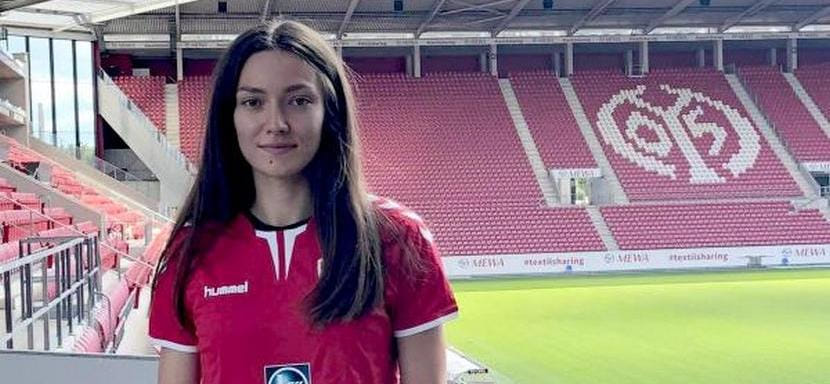 Женская бундеслига. Хорватская полусредняя "Крима" Нивес Клобучар перешла в "Майнц"