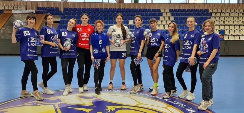 Тольяттинская "Лада" провела мастер-класс для участниц конкурса красоты (ВИДЕО)