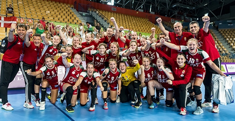 Девушки. ЧЕ-2019. Наставник сборной Венгрии Силард Кишш: "У нас было много работы, мы честно ее делали, и этот успех все подтверждает"