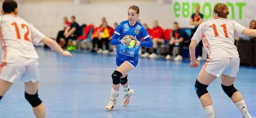 Молодёжная сборная России с двузначной разницей разгромила юниорскую команду Беларуси на мини-турнире в Минске