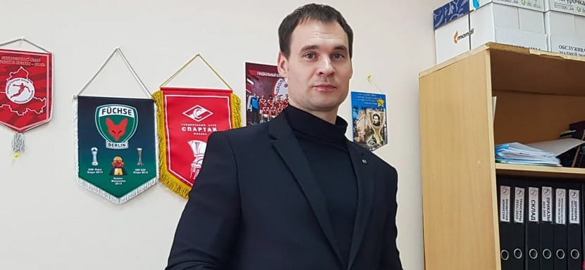 Olimpbet Суперлига. Евгений Кашкаров: "Казаки" хотят играть в быстрый гандбол от защиты. На неё сейчас делаем основной упор"