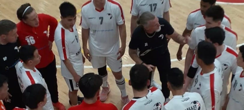 Чемпионат Северной Америки и карибских стран. Мексика одержала волевую победу над Кубой, США обыграли Гренландию