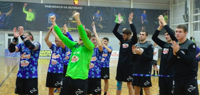 Суперлига Париматч. "Виктор" обыграл "Каустик". В других матчах субботы верх брали "Чеховские Медведи", ЦСКА и астраханское "Динамо"