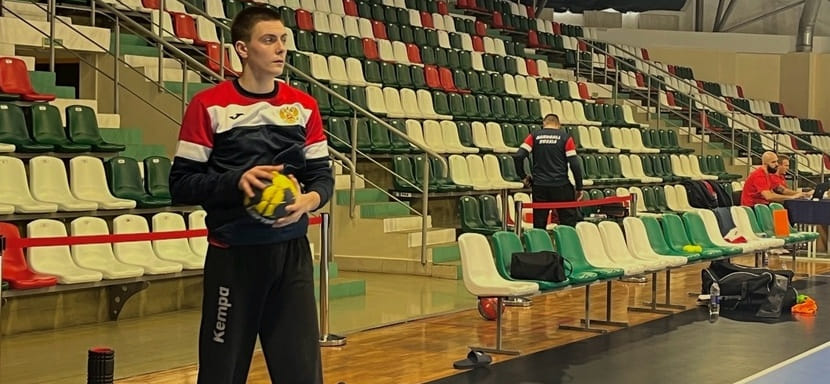 Никита Михайлов: "Волнение перед первой игрой определённо присутствует, но нужно с этим справиться и оправдать доверие тренеров"