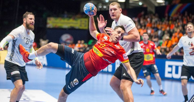 ЧЕ-2020. Адриан Фигерас: "Чехи потрясающе начали игру, и нам потребовалось некоторое время, что приспособиться в обороне"