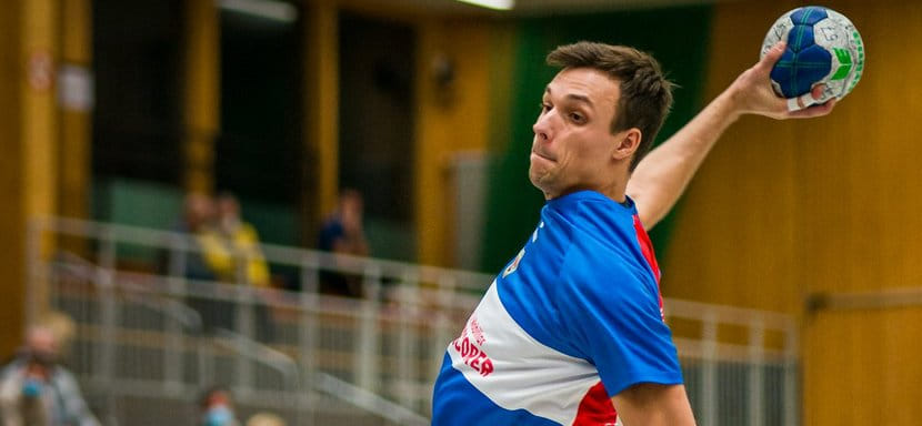 Швейцария. “Кринс-Люцерн” Глеба Гарбуза разгромил “Базель” Алексея Хадкевича в матче 1/8 финала Кубка страны