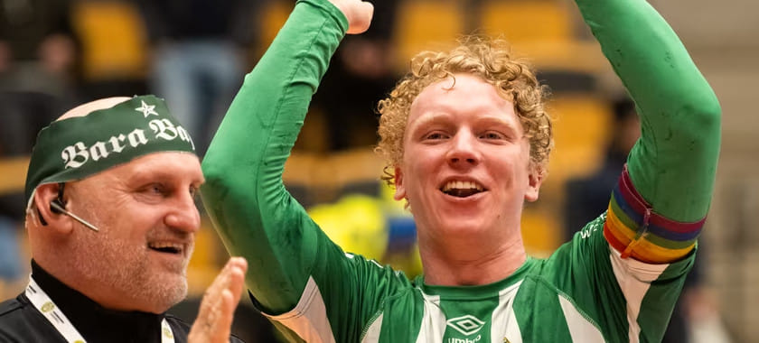 Бундеслига. Трансферный слух. "Райн Лёвен" выиграл борьбу за 23-летнего капитана шведского "Хаммарбю" Густава Давидссона