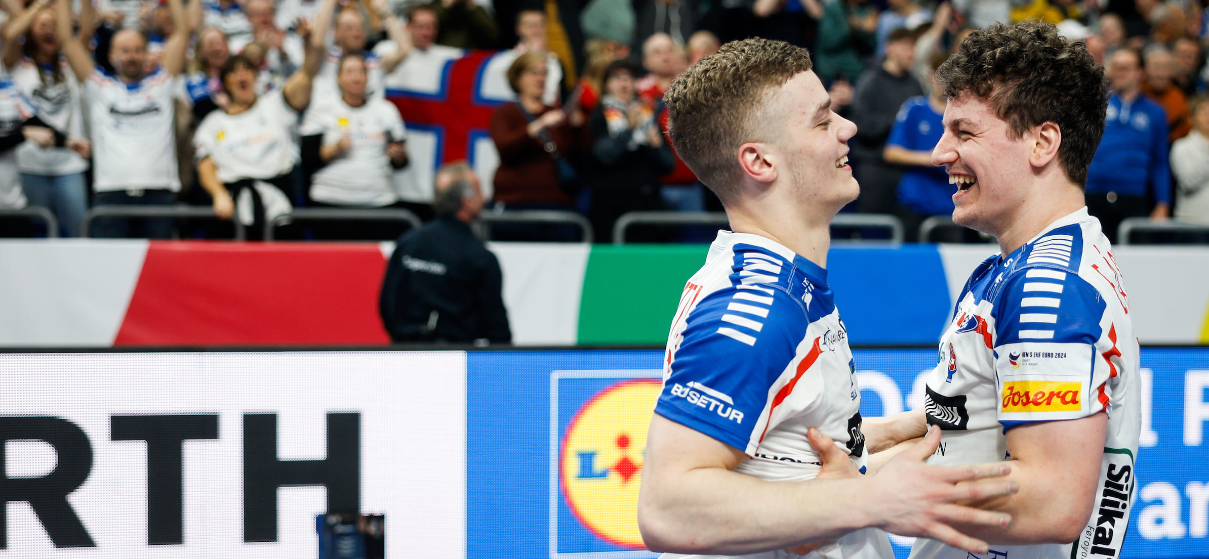 Сделано в Германии. День 4-й. Пять команд — уже в основном раунде ЧЕ-2024. А фарерцам — браво!