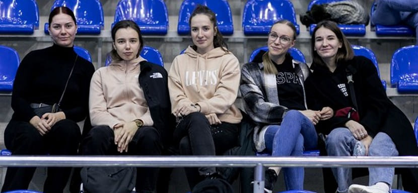 Три гандболистки "Кубани" завершили карьеры. Давиденко в декретном отпуске, у Левчиной рецидив, Ефимкина близка к возвращению на площадку